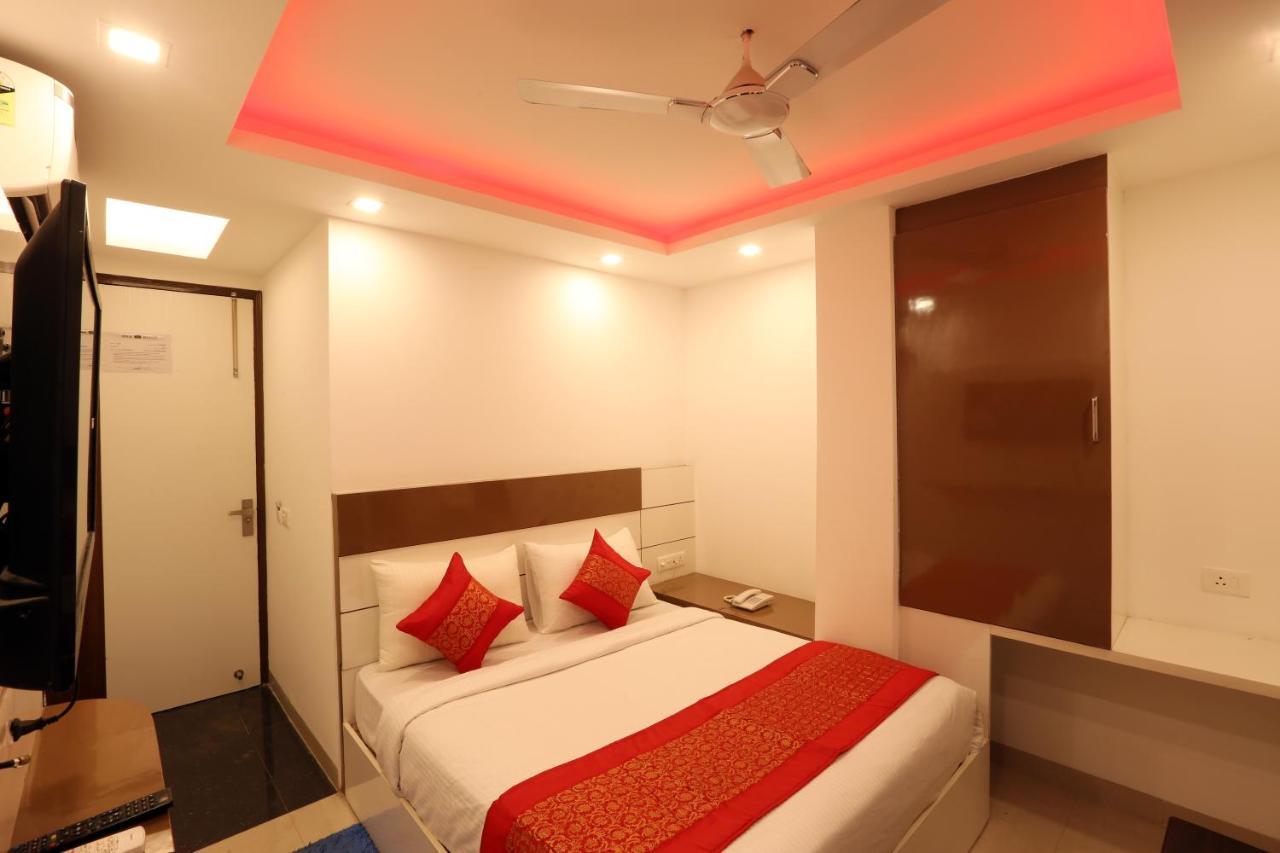 Hotel Green Plaza At Airport New Delhi Eksteriør billede