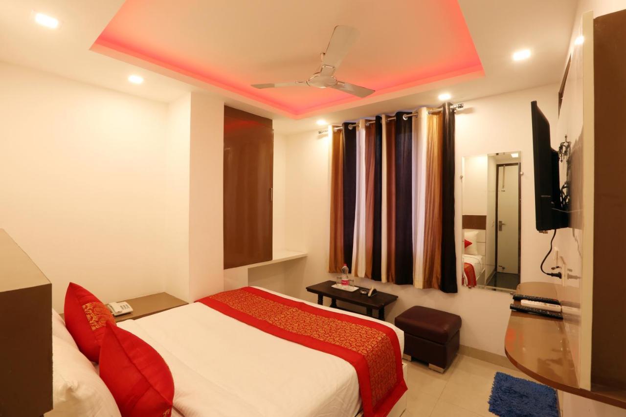 Hotel Green Plaza At Airport New Delhi Eksteriør billede